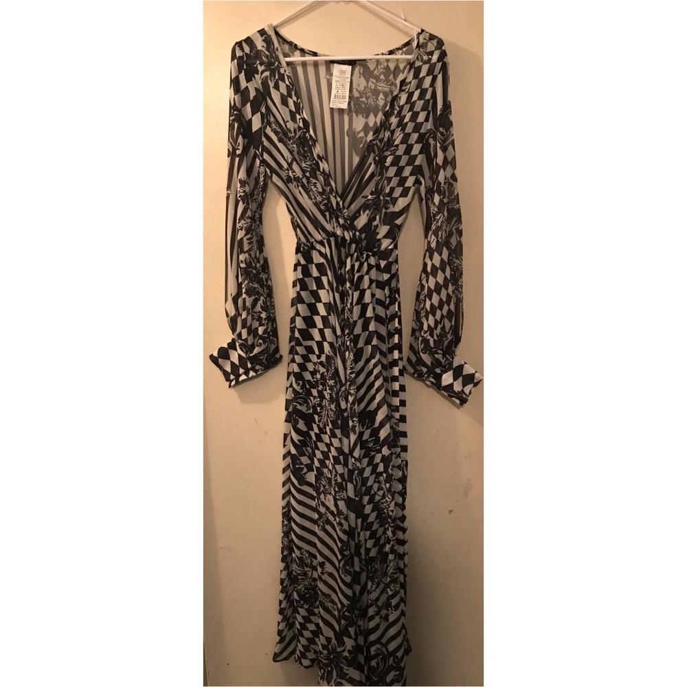 Kiki Riki Dress - Picture 2 of 5